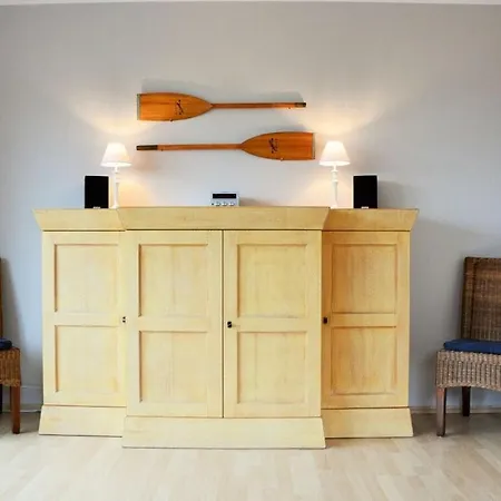 With 2 Bedrooms *